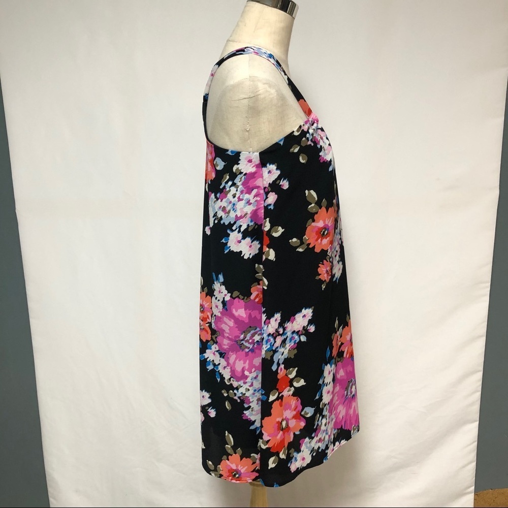 How Very Loved Halter Neck Floral Mini Dress - Picture 7 of 10